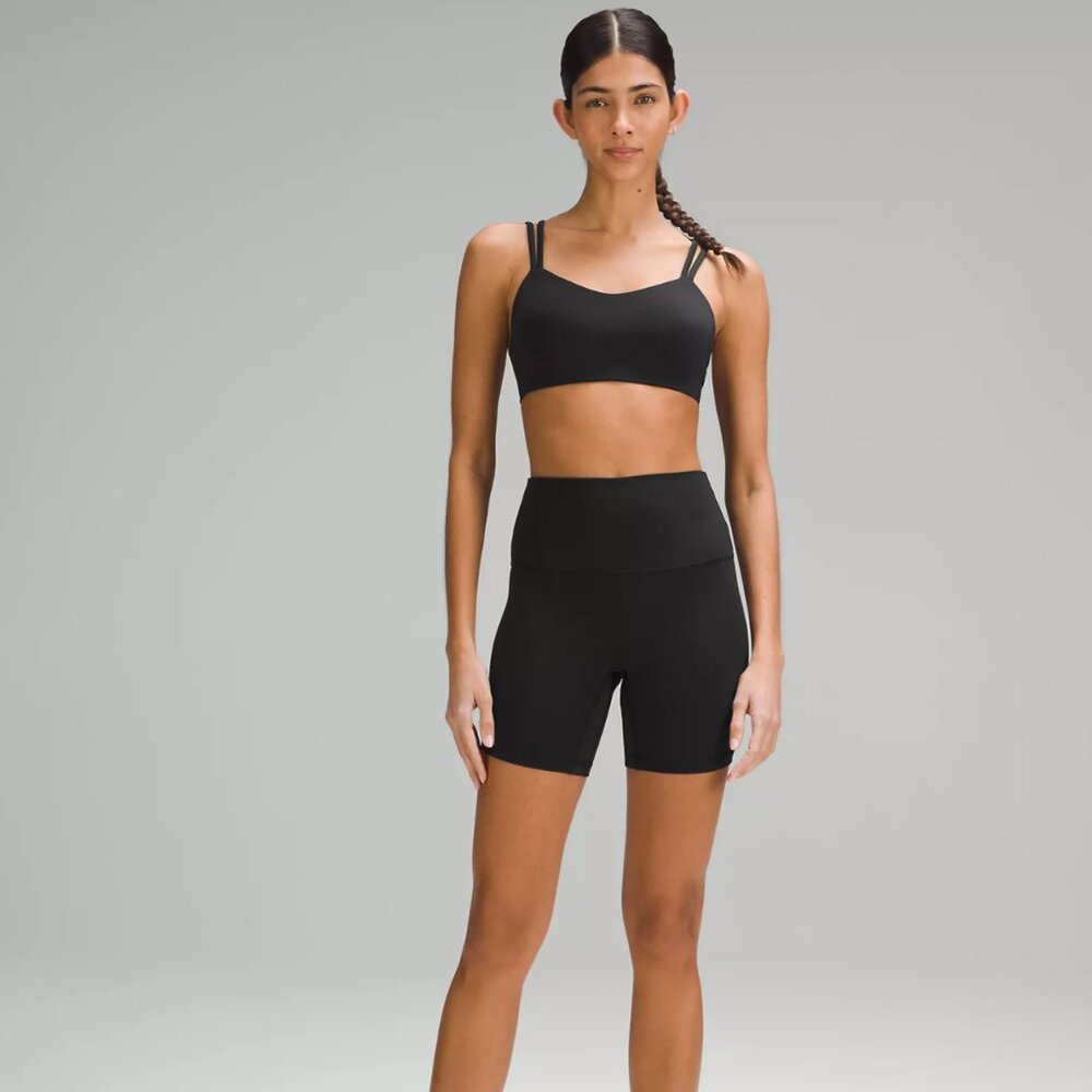 Lululemon Align™ High-Rise Short 6" (size 6)